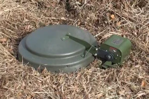 Bait Cover closed